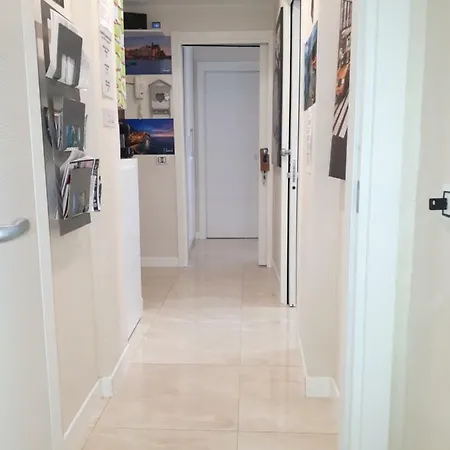 게스트하우스 Gold House