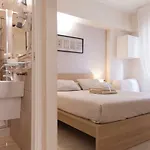 戈尔德旅馆 招待所 3*