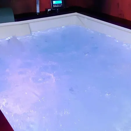 Gold House Pensión La Spezia