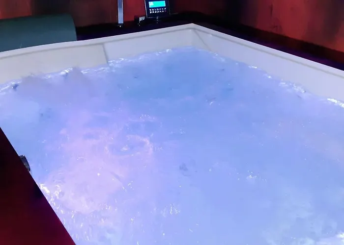 Gold House Гостевой дом Специя